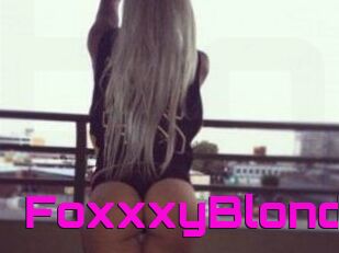 FoxxxyBlond