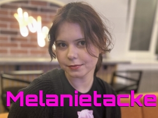 Melanietacker