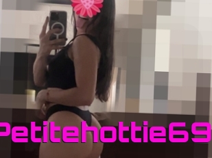 Petitehottie69