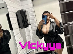 Vickyye